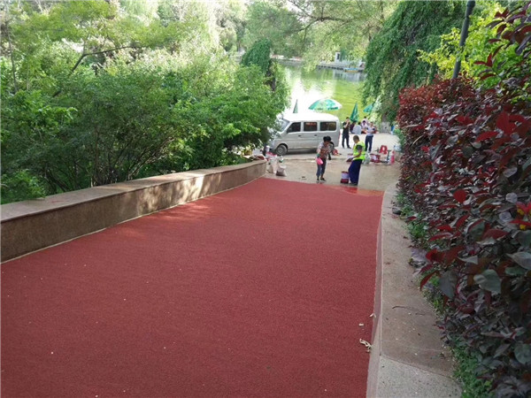 西双版纳彩色路面施工