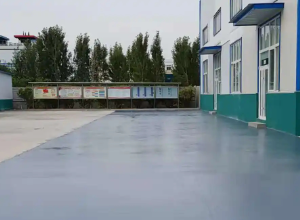 西双版纳彩色路面喷涂翻新的材料对冬季